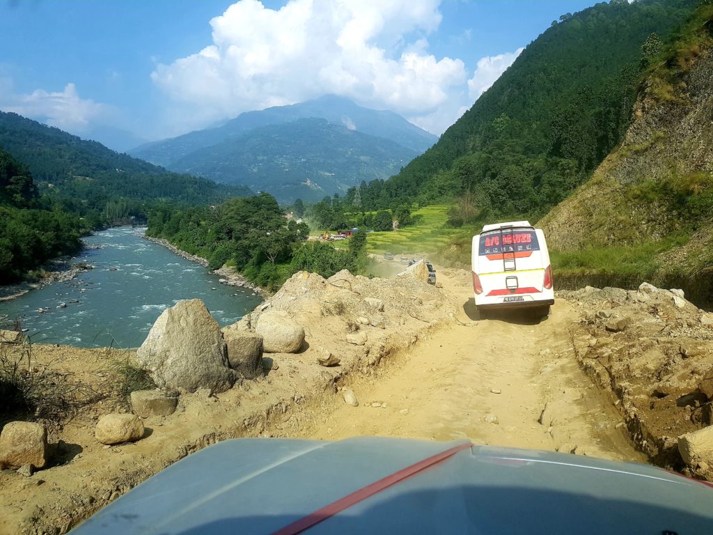 Автобус в Непале